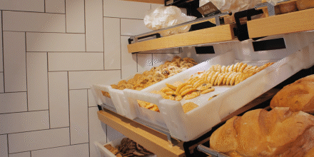 Accesorios para exponer productos de panadería